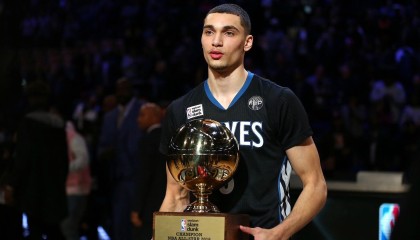 开云·体育官网APP下载-青少年“篮球+科技”结合的创新培训体系在全国试点推广，青少年篮球训练课程