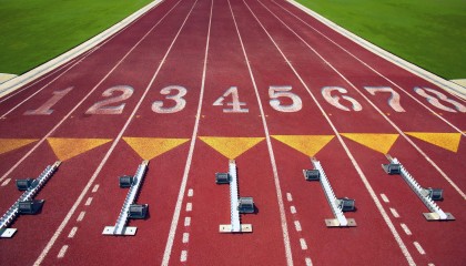 开云体育链接-裁判判罚引发罚款风暴，联赛纪律或升级调整，裁判违规