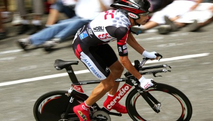 kaiyun电竞-球队管理终极选择：年轻核心还是经验丰富的老将？，球队管理的重要性